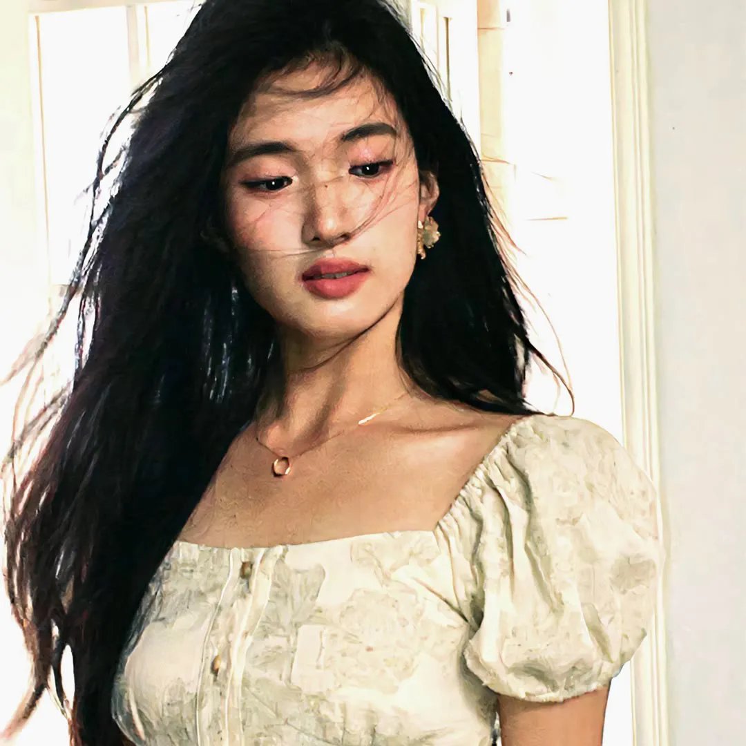 青楼红杏四十年 海报